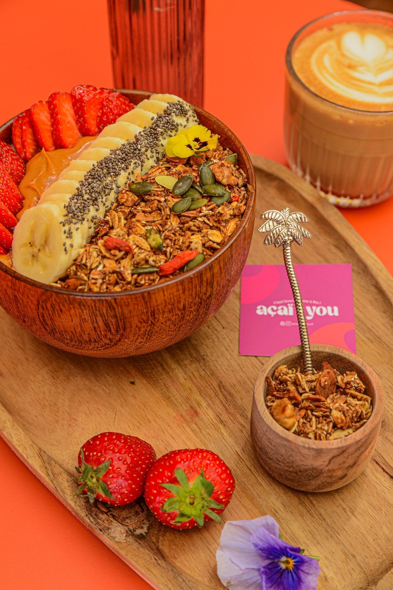 acai bowl fraises spring bowl